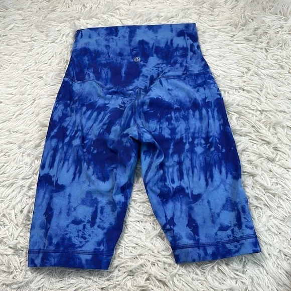 Lululemon Align Super High Rise Short 10" *Game Day Game Day Blue Multi - Picture 3 of 5